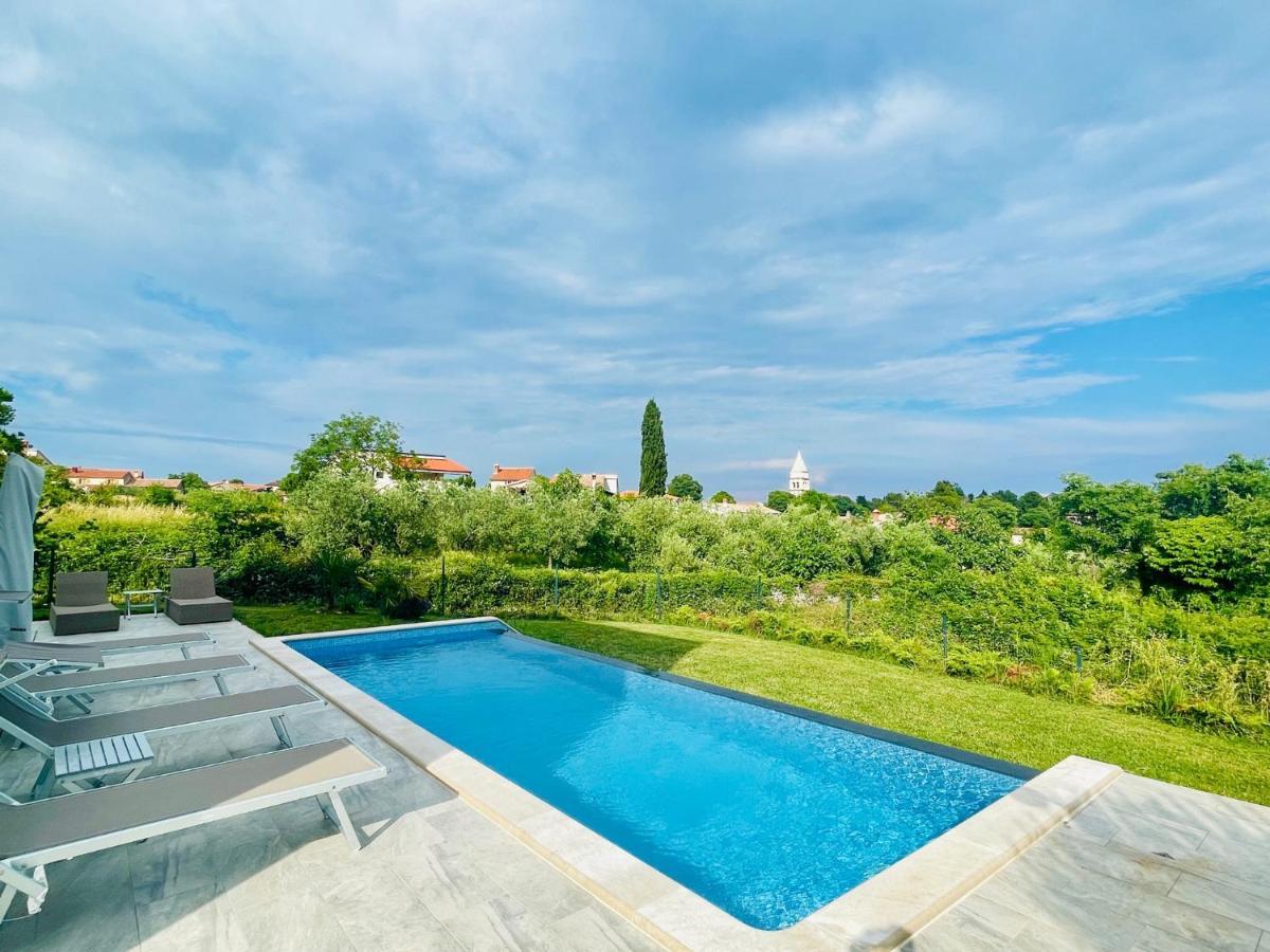 Villa Sea View Monte Alba *